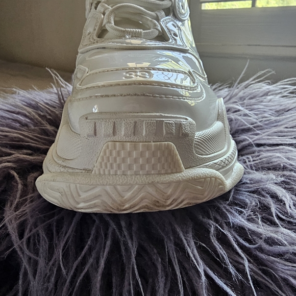 Balenciaga triple s "White Rubber" Chunky Sneakers AUTHENTIC size 39 - Picture 6 of 13
